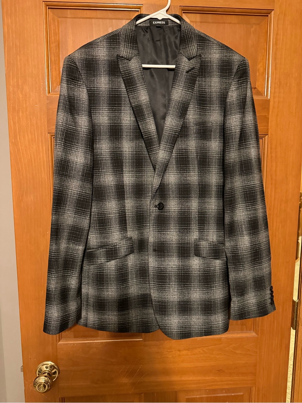 NWOT Express men’s suit jacket size 42L slim